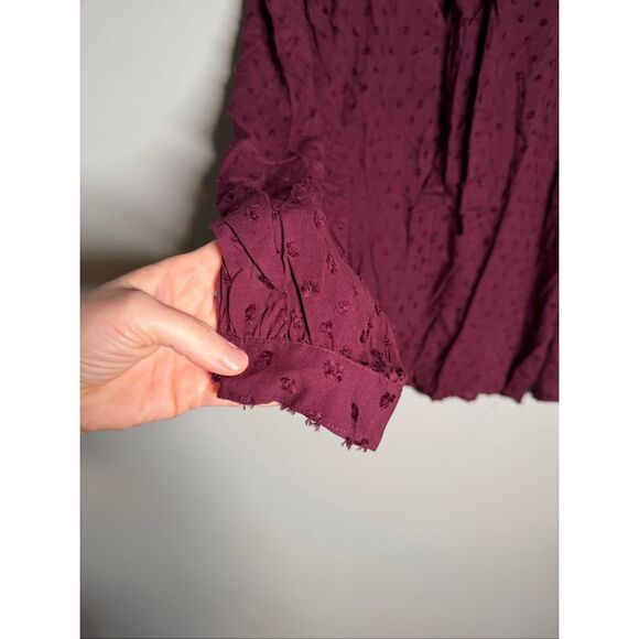 LOFT pusseybow neck line Swiss dot textured bundle of two blouses pink & maroon - Picture 5 of 14